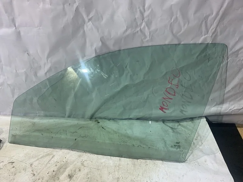 Стекло двери передней левой Ford Mondeo III рестайлинг (2003—2007)