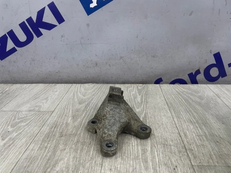 Опора кпп FORD FOCUS 2 2009