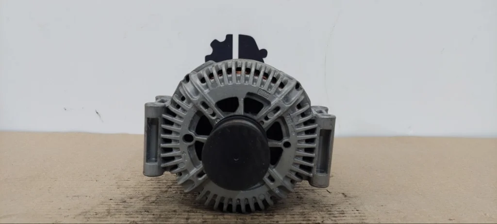 Генератор Mercedes-Benz E-Class OM642.920