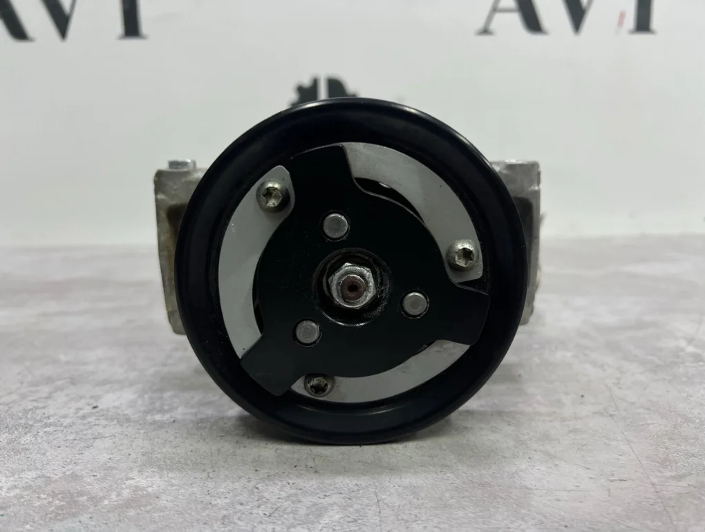 Компрессор кондиционера Volkswagen Polo CJZC