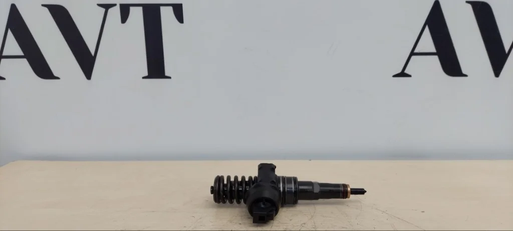 Форсунка топливная Volkswagen Transporter AXE