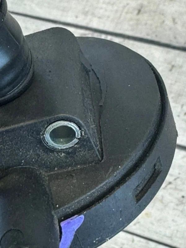 Клапан вакуумный Skoda Fabia 2 2010