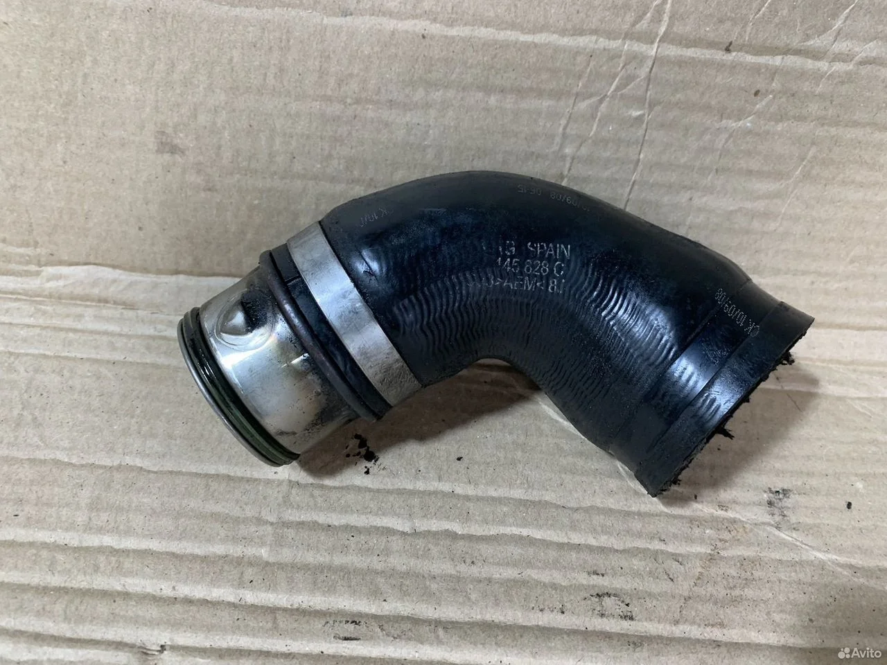 Патрубок турбины дизель 3c0145828k vw skoda