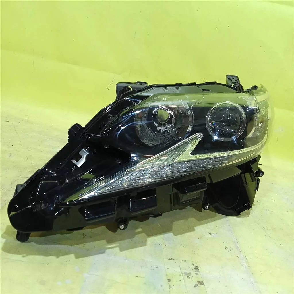 Фара левая LED  Lexus ES 2015 8110633A80 2409