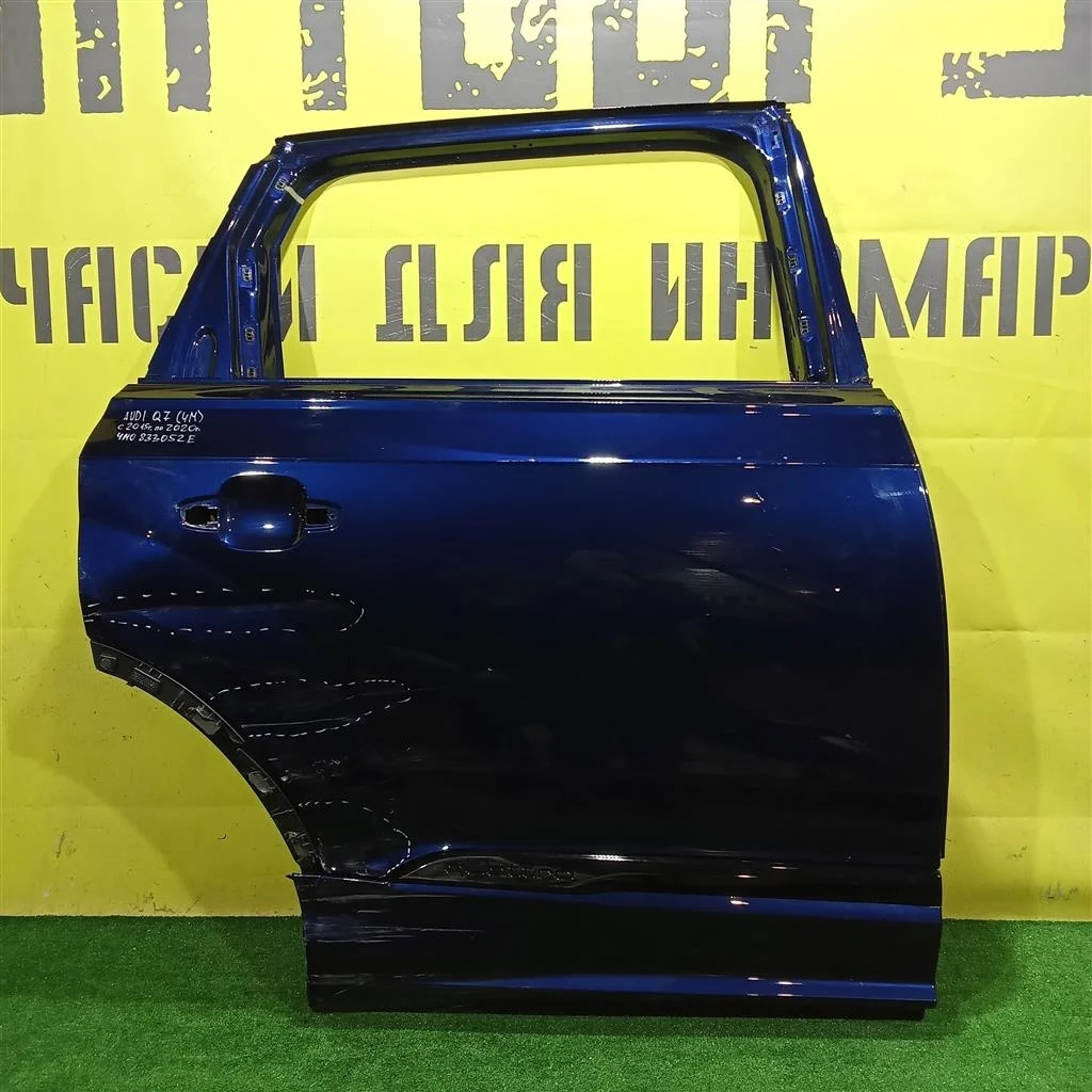 Дверь задняя правая  Audi Q7 (4M) 2015 4M0833052E 5262