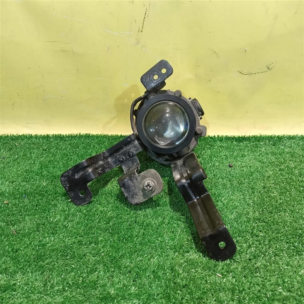 Фара противотуманная правая  Hyundai Elantra (AD) 2015 92202F2000 6379