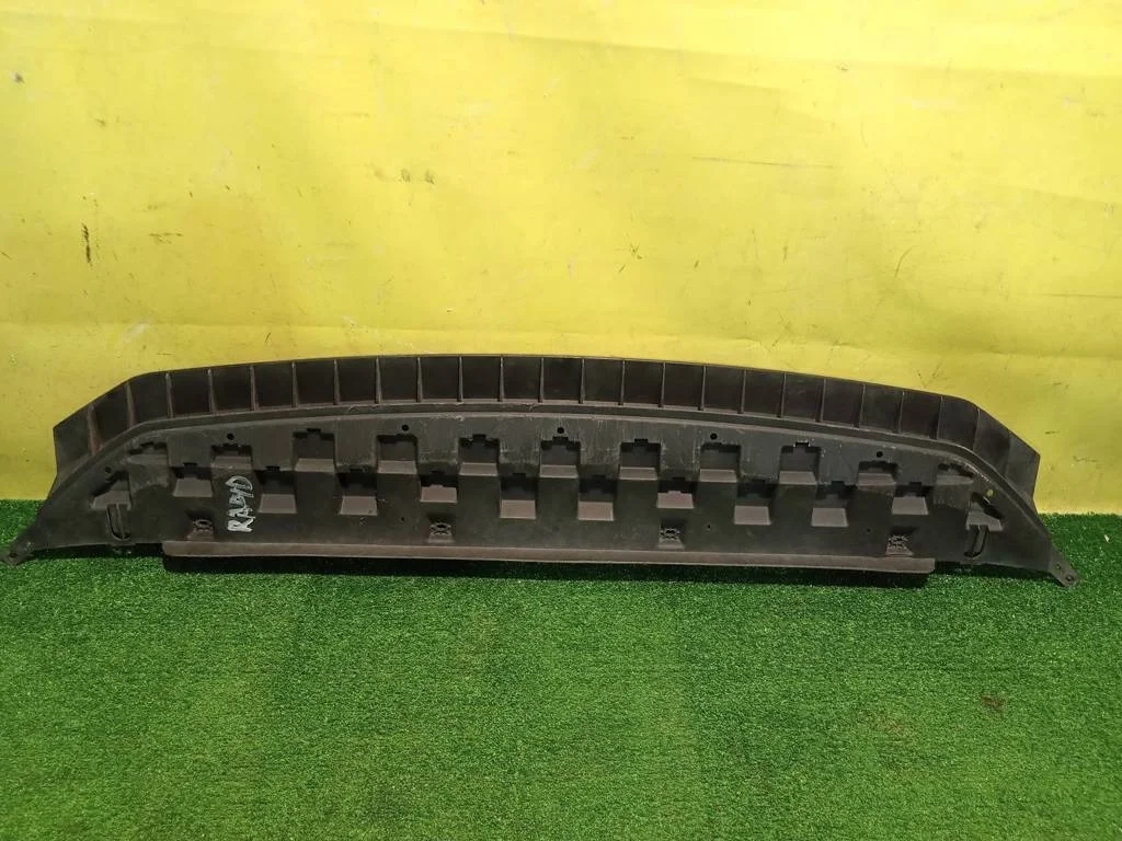 Пыльник переднего бампера  Skoda  Octavia A7 2013 5E0807611 13581