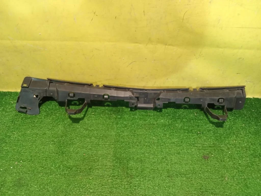 Кронштейн заднего бампера центральный  Opel Astra J 2010 13266742 13714