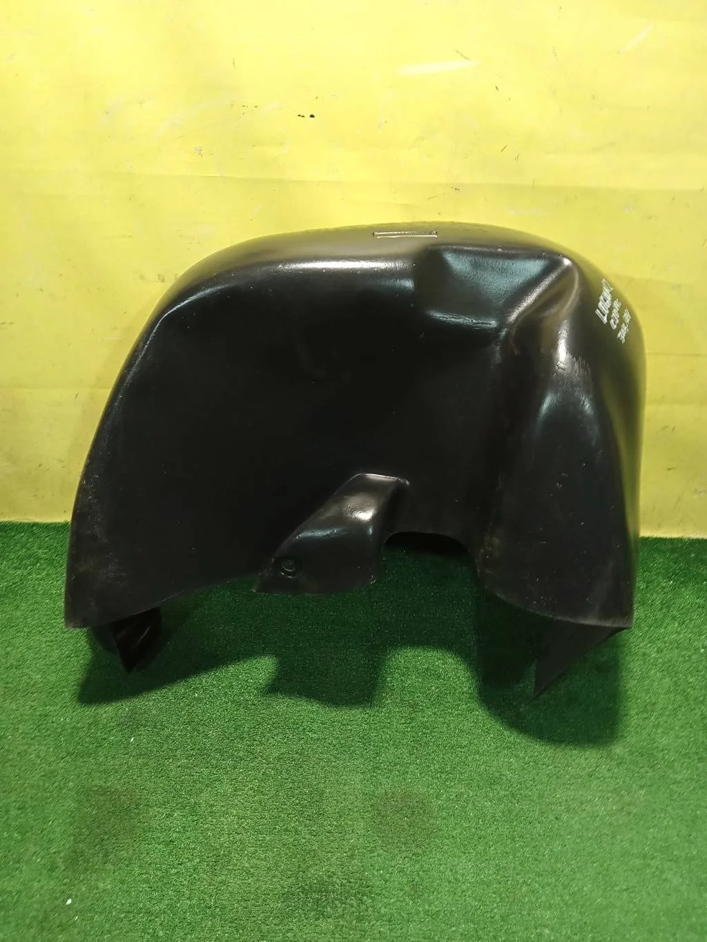 Локер задний правый  Renault Logan II 2014 7711547224 13747