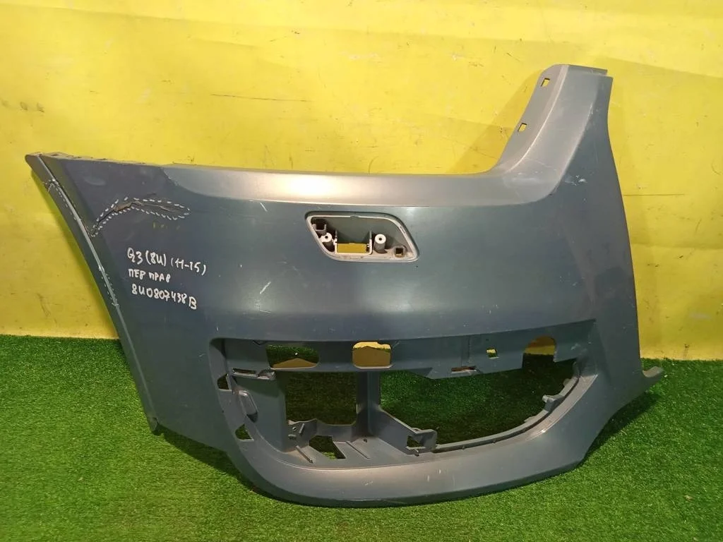 Бампер передний  Audi Q3 (8U) 2012  8U0807438B 13820
