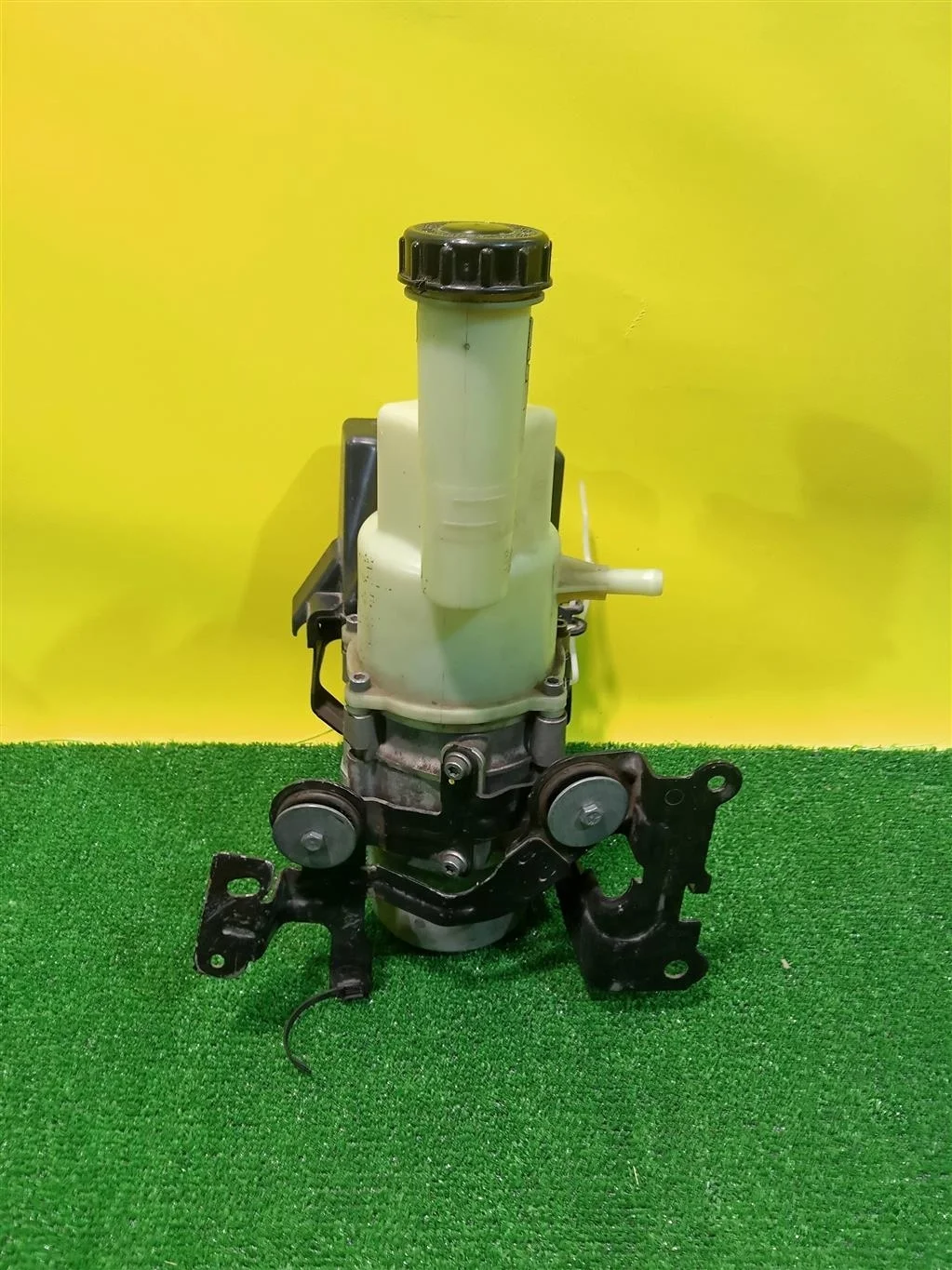 Насос гидроусилителя  Citroen Jumpy 2016 9818127580 14426