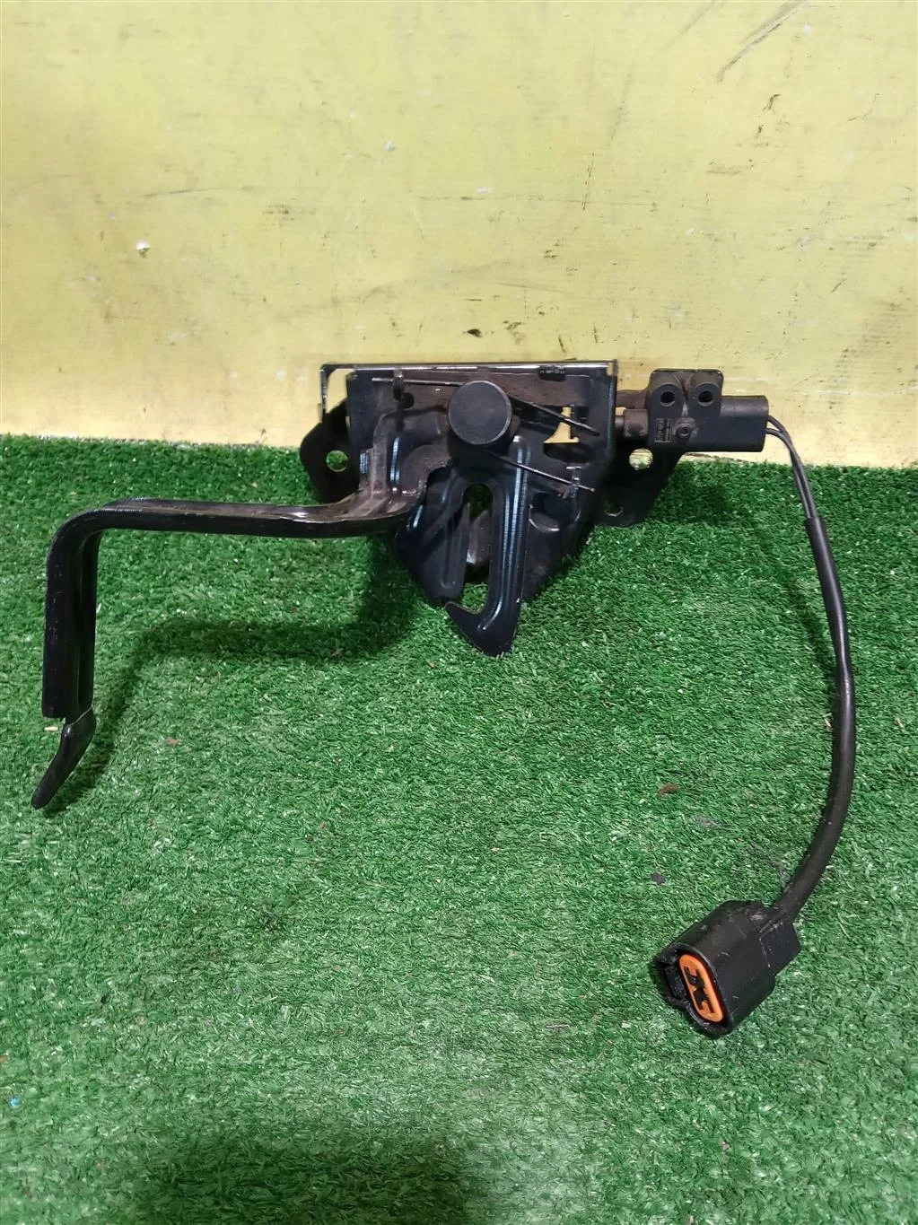 Замок капота  Hyundai Santa Fe (TM) 2018 81130S1000 14786