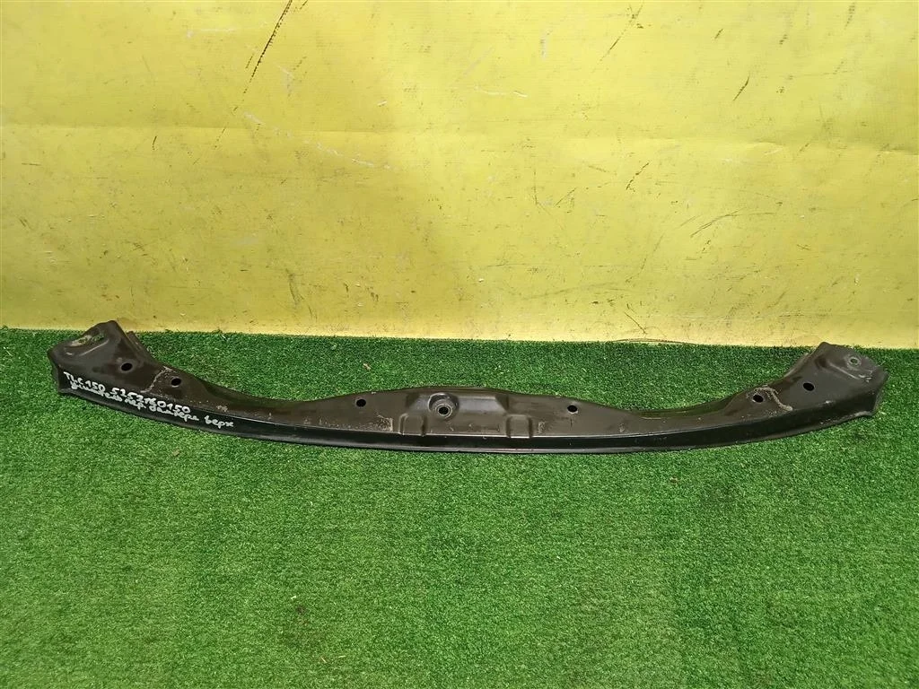 Усилитель переднего бампера  Toyota Land Cruiser Prado 150 2009 5252160150 14872