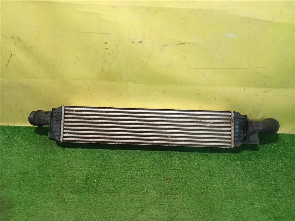 Интеркулер  Audi Q3 (8U) 2016 8U0145803F 16558