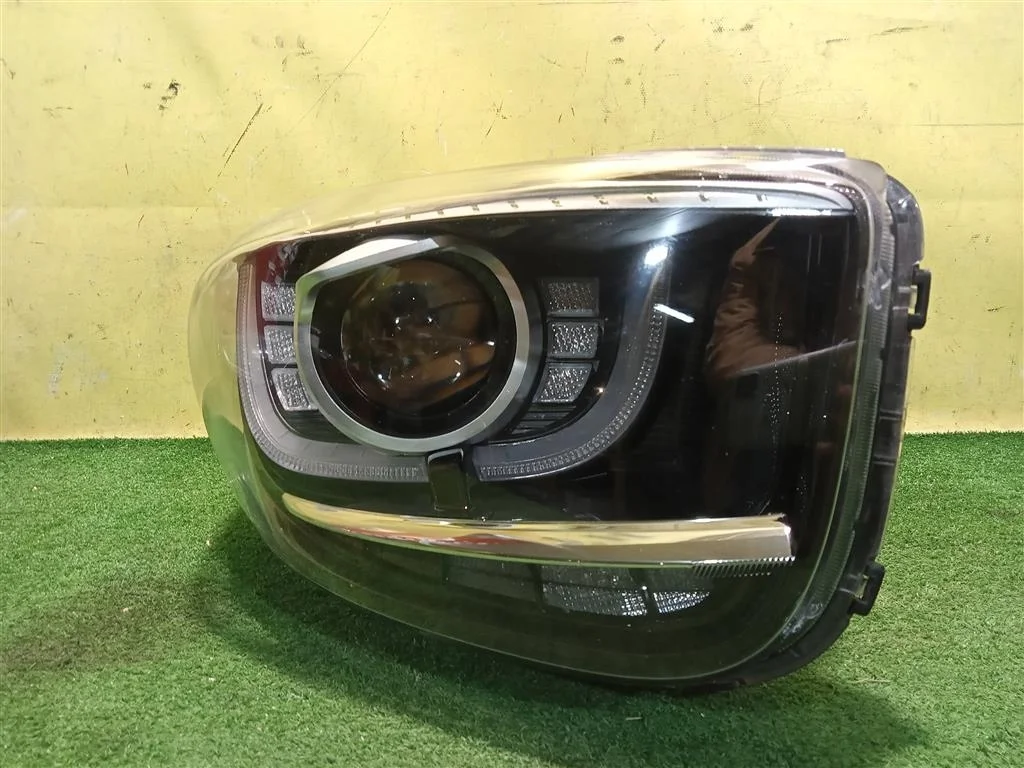 Фара правая  Kia Picanto 3 JA 2017 92102G6300 16950