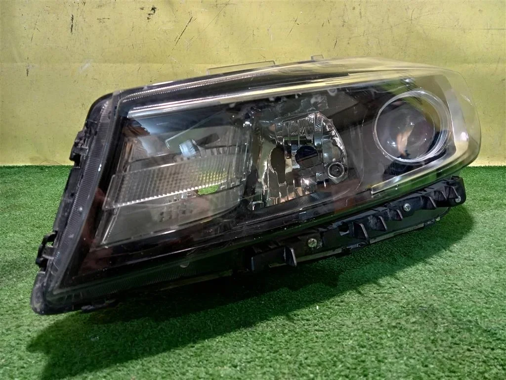 Фара левая  Kia Cerato 3 YD 2016 92101A7550 16992