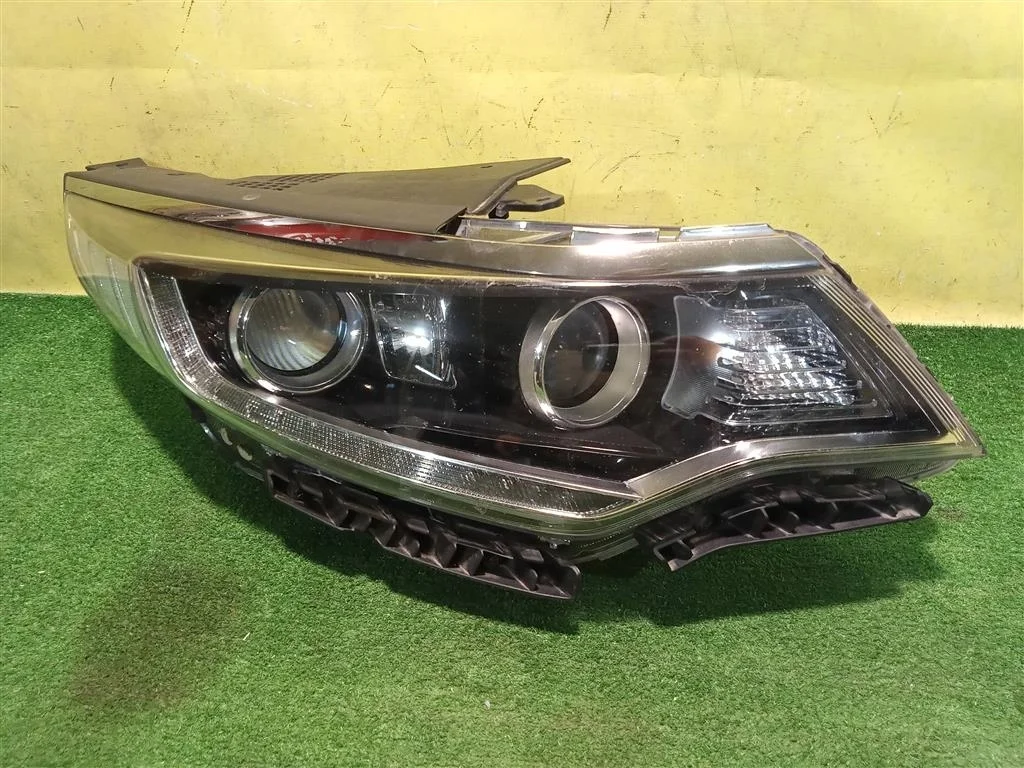 Фара правая  Kia Optima 4 JF 2016 92102D4170 17056