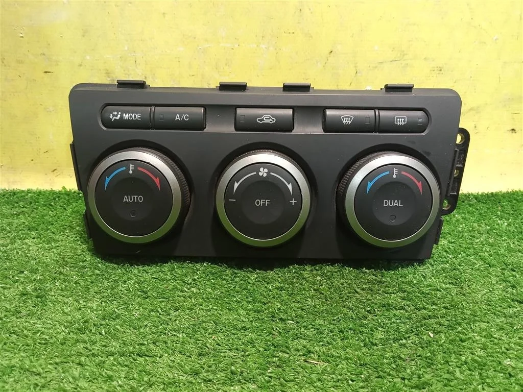 Блок управления климатической установкой  Mazda 6 GH 2007 GAM761190B 17239