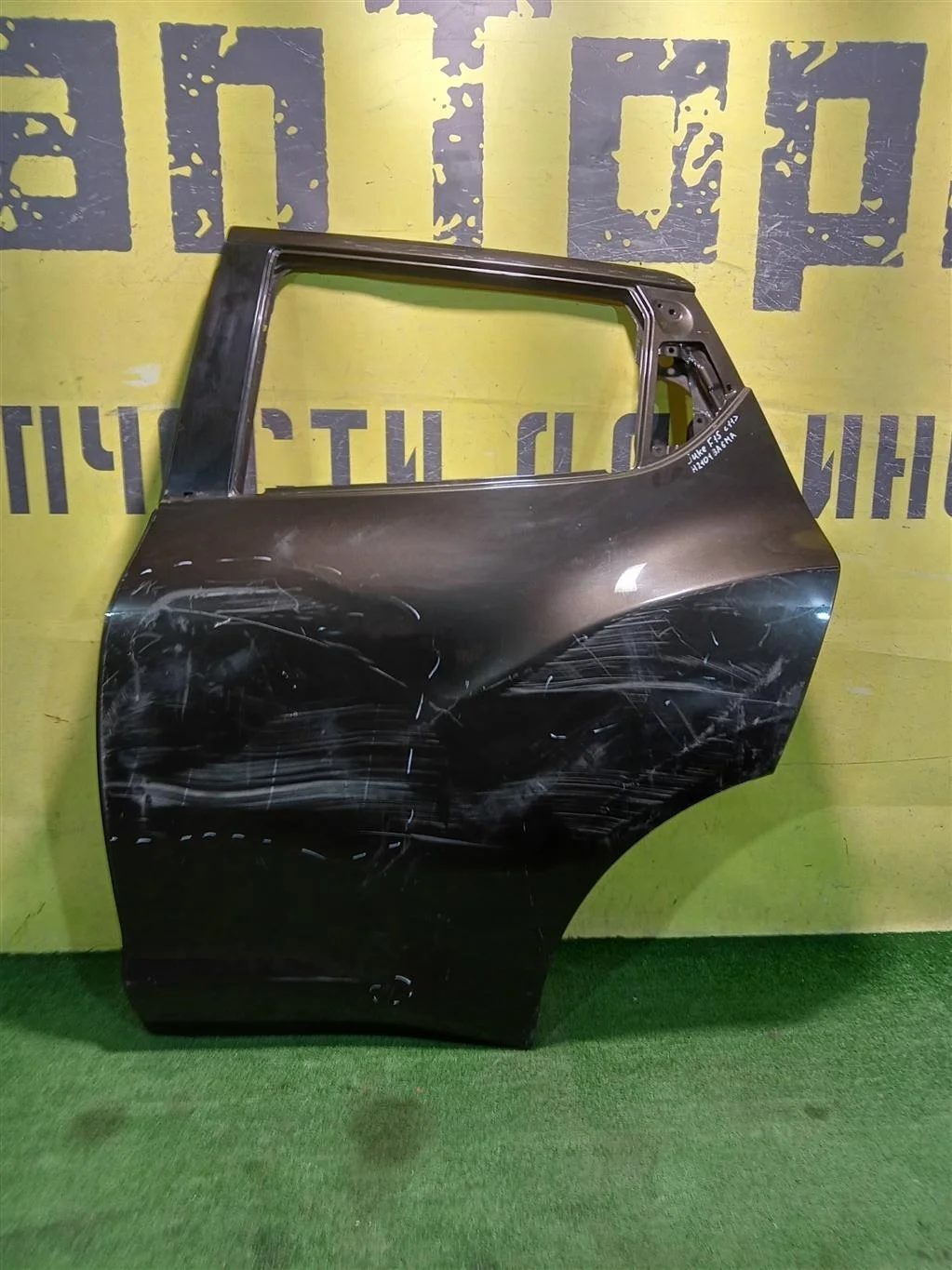 Дверь задняя левая  Nissan Juke (F15) 2011 H2101BA6MA 17912