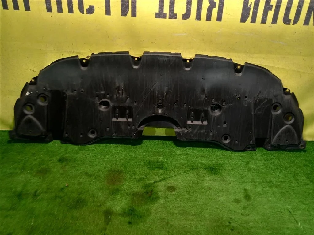 Пыльник переднего бампера  Toyota Camry V70 2017 5144133220 19015