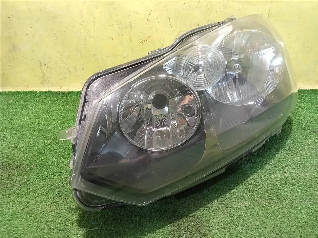 Фара левая  Volkswagen  Golf VI 2008 5K1941005P 19575
