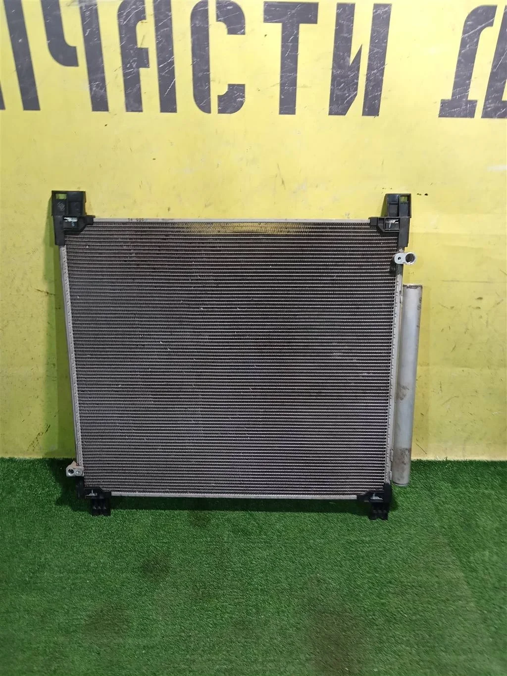 Радиатор кондиционера  Toyota Hilux Pick Up 2015 884600K350 19905
