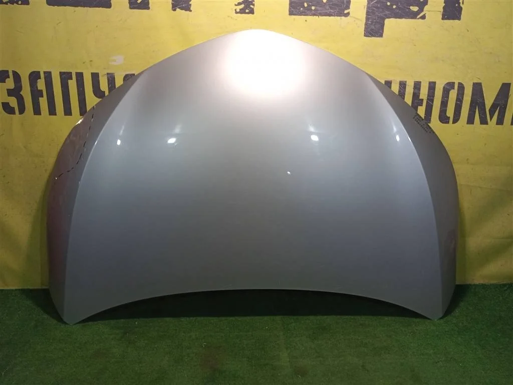 Капот  Toyota Corolla E18 2013 5330102300 20042