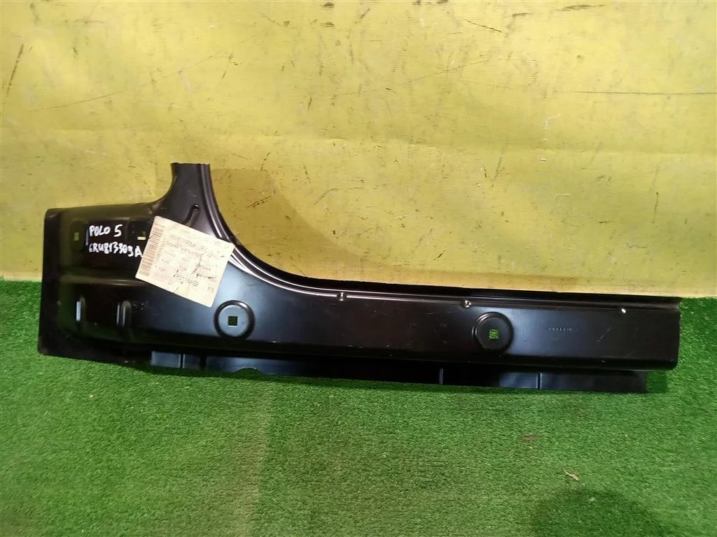 Панель задняя  Volkswagen  Polo (Sed RUS) 2011 6RU813309A 21215