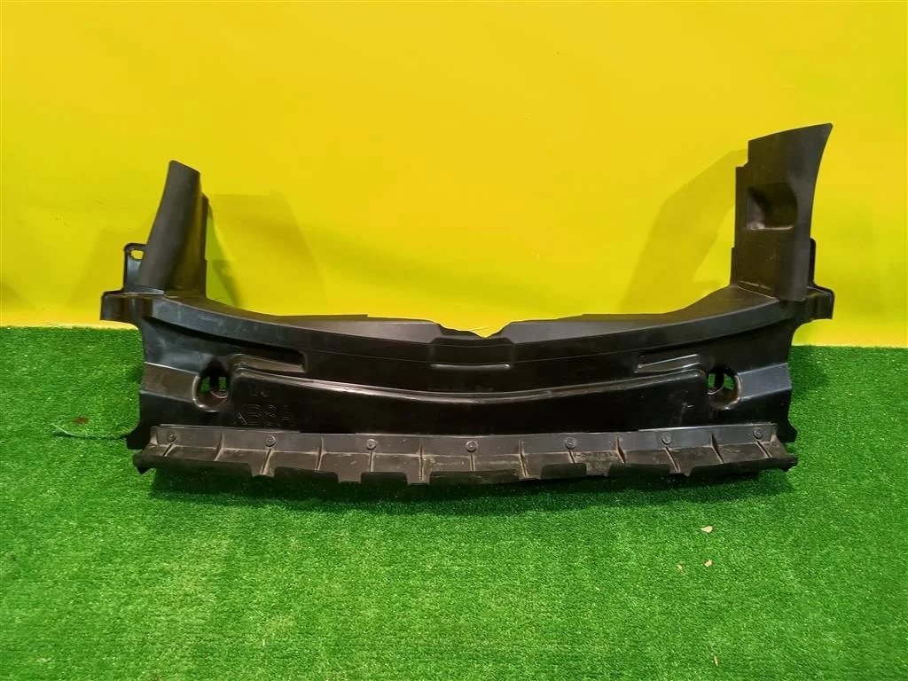 Дефлектор радиатора  Mazda CX-5 KF 2017 KB8A501C1 21685