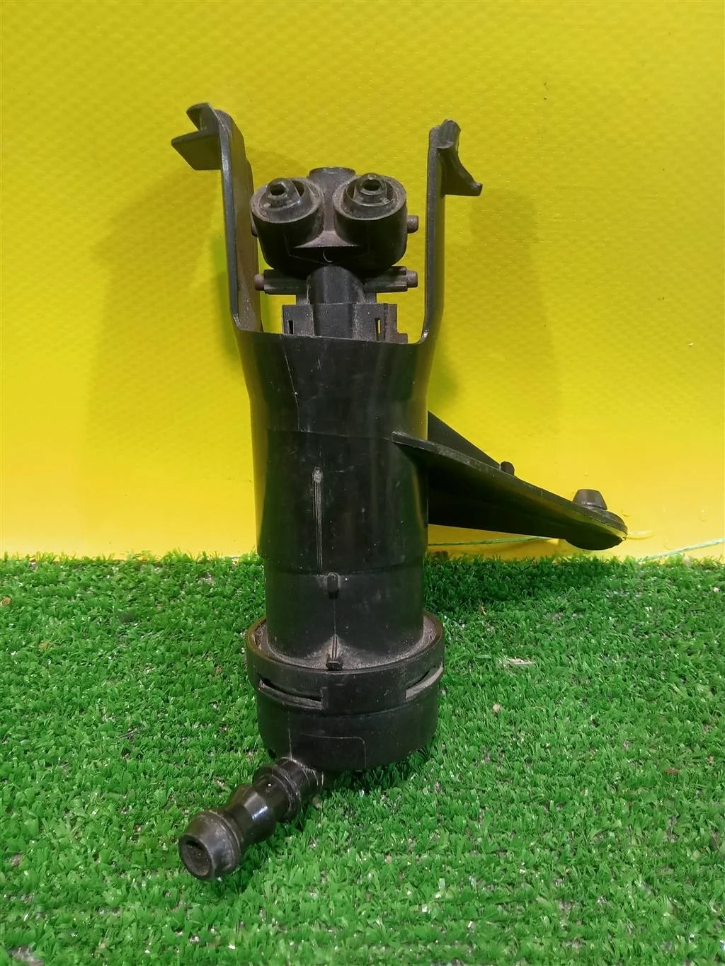 Форсунка омывателя фары  Nissan Tiida C11 2007 28641EM30A 21925