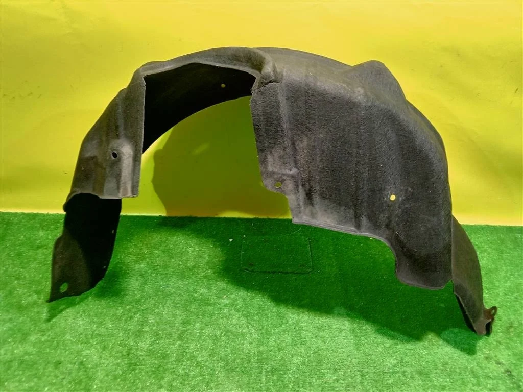 Локер задний правый  Toyota Camry V70 2017 6563706290 22972