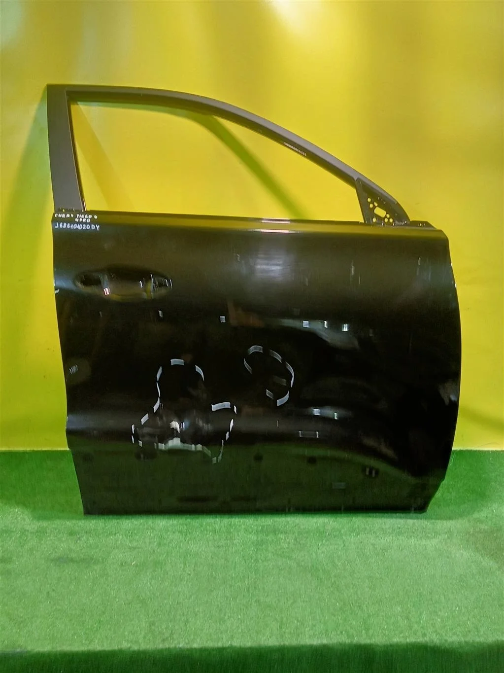 Дверь передняя правая  Chery Tiggo 4 2017 J686101020DY 23247