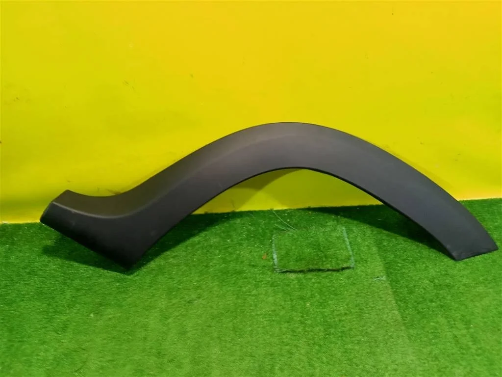 Арка заднего крыла левая  Renault Duster 2010 788A33613R 23911