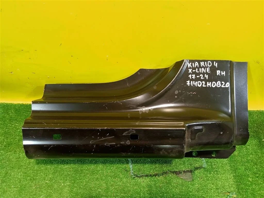 Порог правый  Kia RIO X-Line 2017 71402H0B20 24095