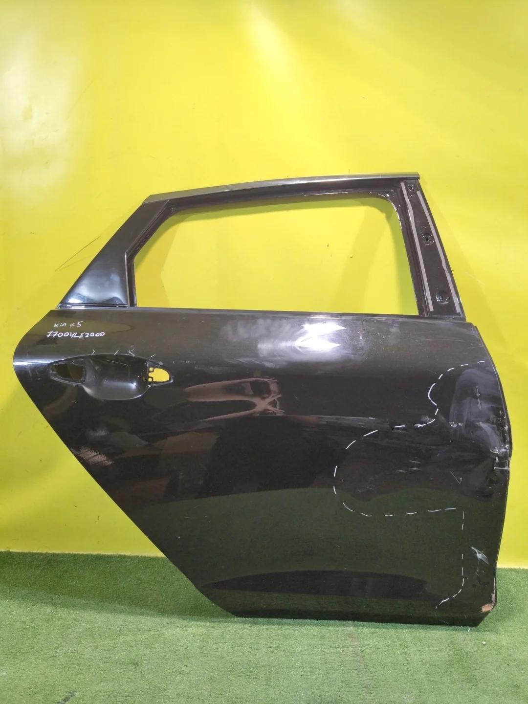 Дверь задняя правая  Kia K5 2019 77004L2000 26142
