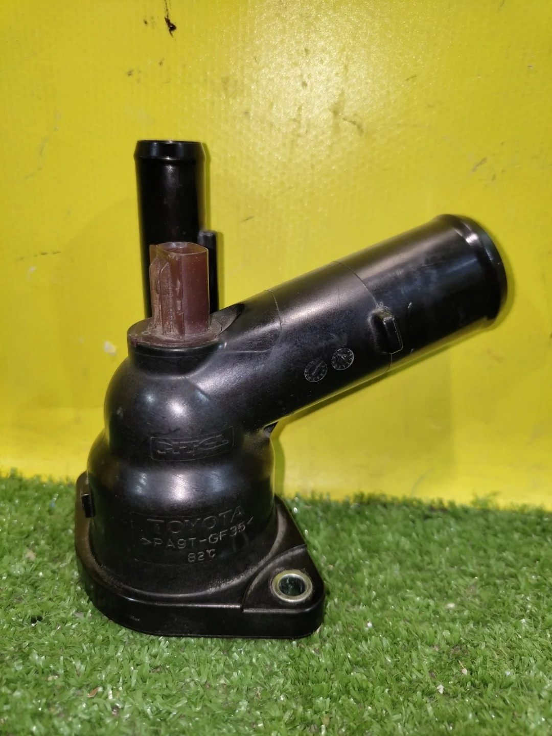 Термостат  Toyota Camry V70 2017 1603124011 26197