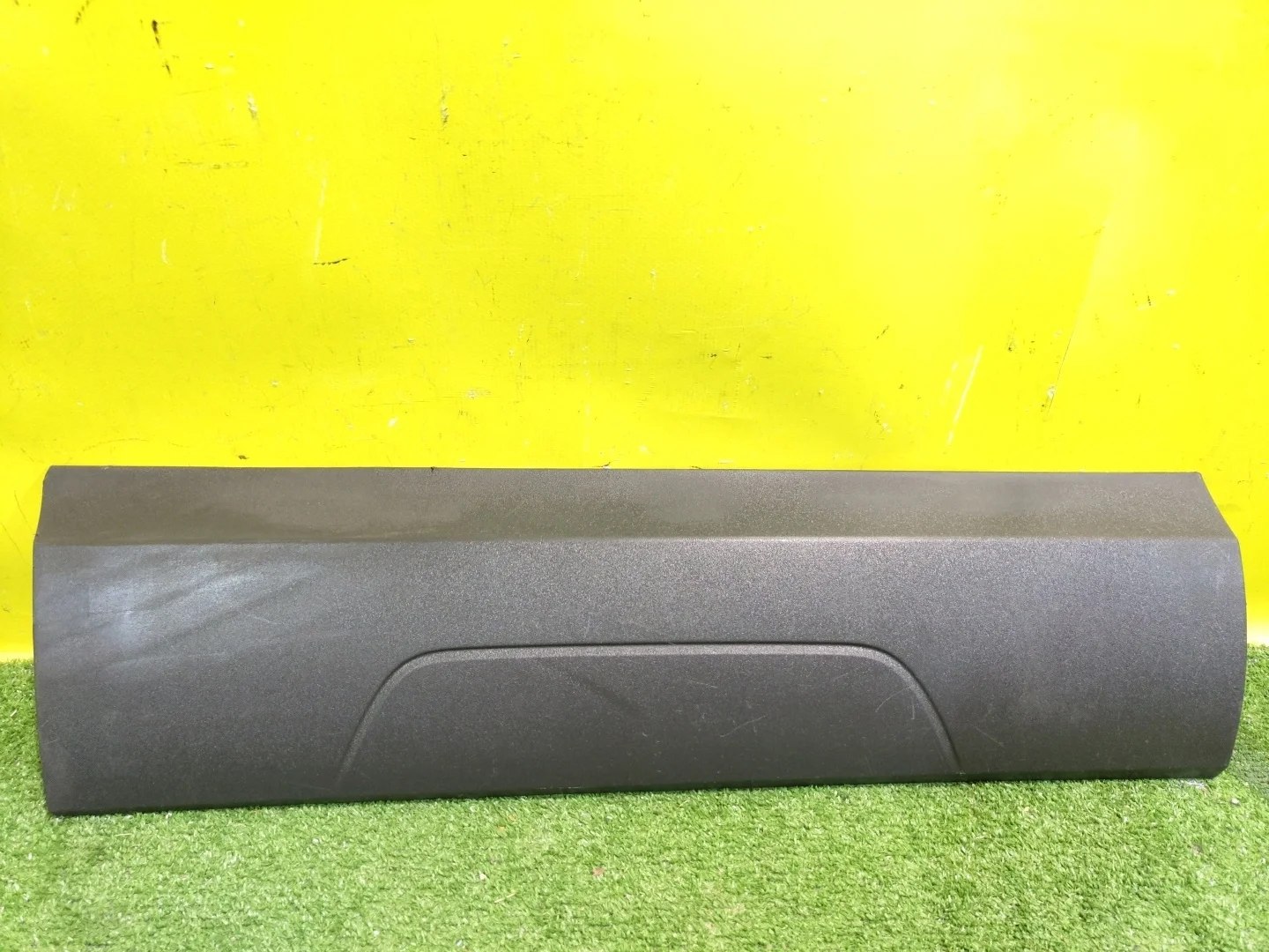 Накладка двери задней правой  Audi Q3 (8U) 2012  8U0853970 26528