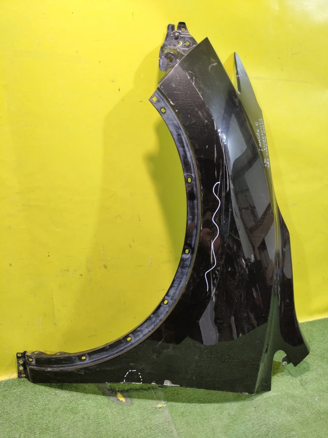 Крыло переднее левое  Nissan Murano (Z52) 2016 F31015BFMA 27884