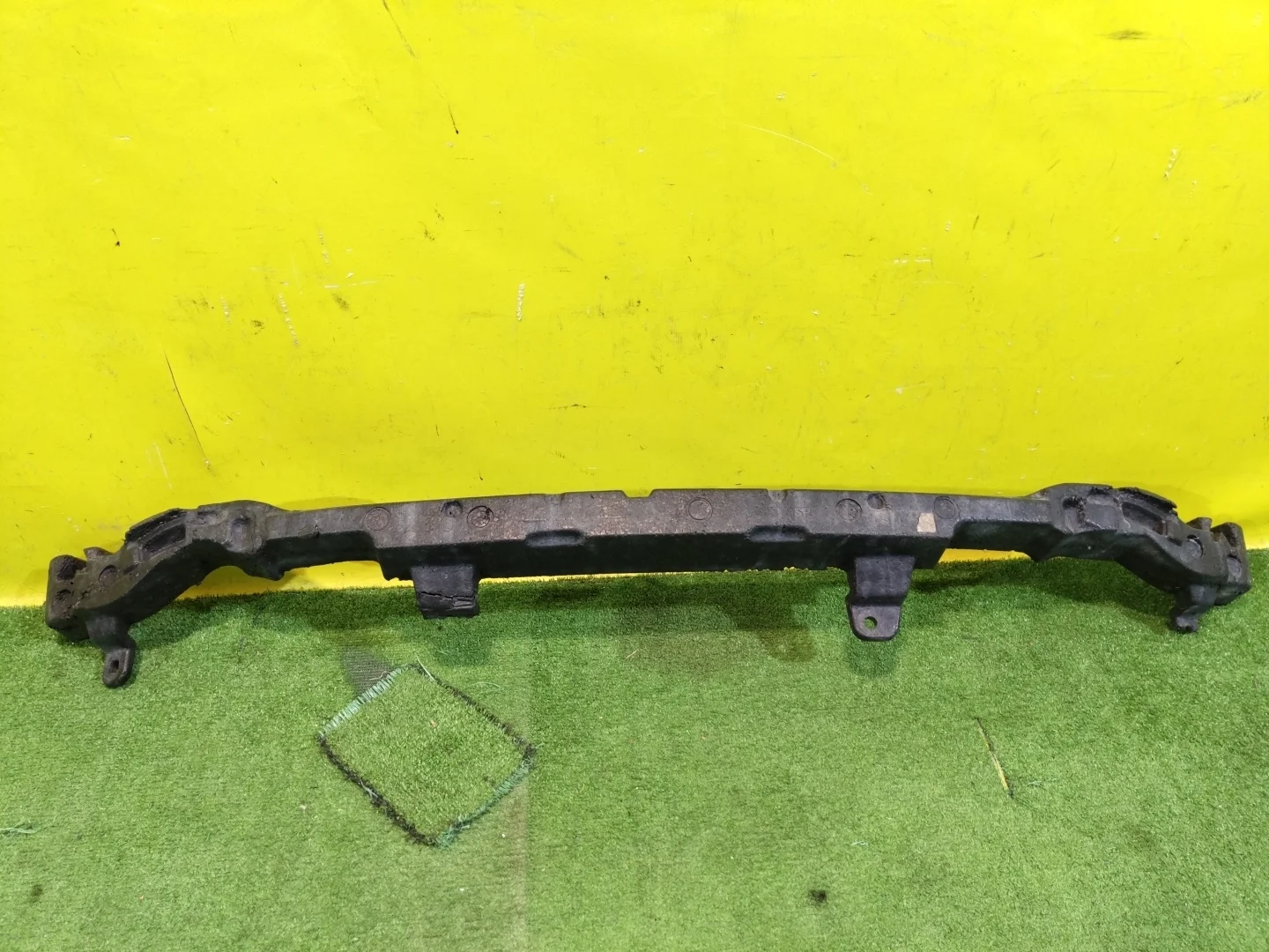 Наполнитель переднего бампера  BMW X5 G05 2018 51118069212 28641