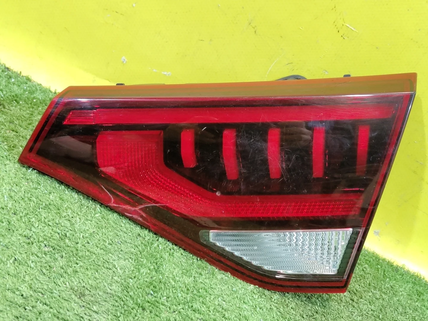 Фонарь задний внутренний правый  Kia RIO X-Line 2020 92404H0800 29413