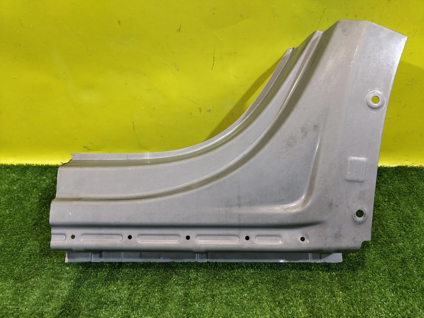 Порог левый  Volkswagen  Tiguan Mk2 2016 5NA809843 31318