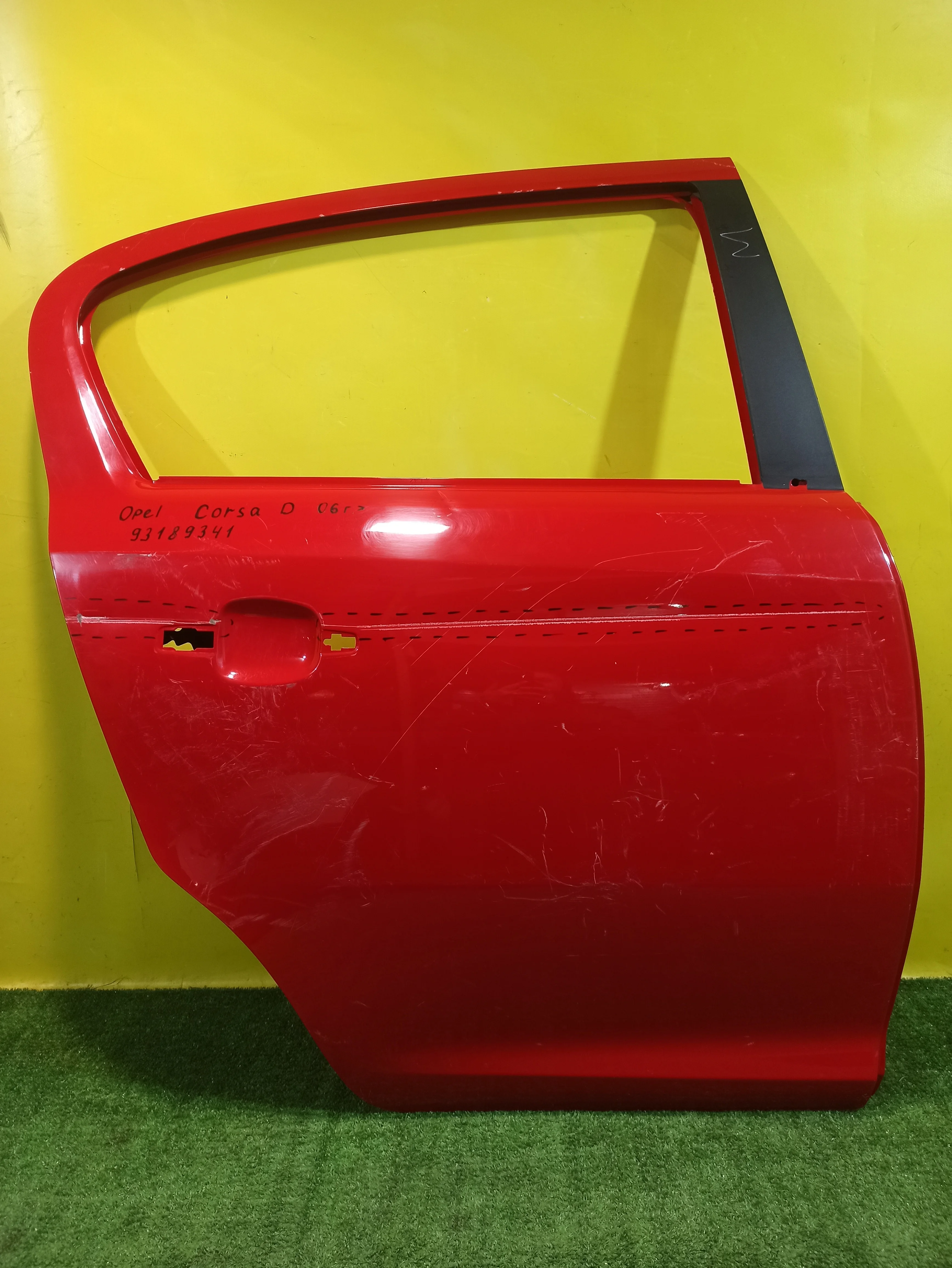 Дверь задняя правая  Opel Corsa D 2006 93189341 32197