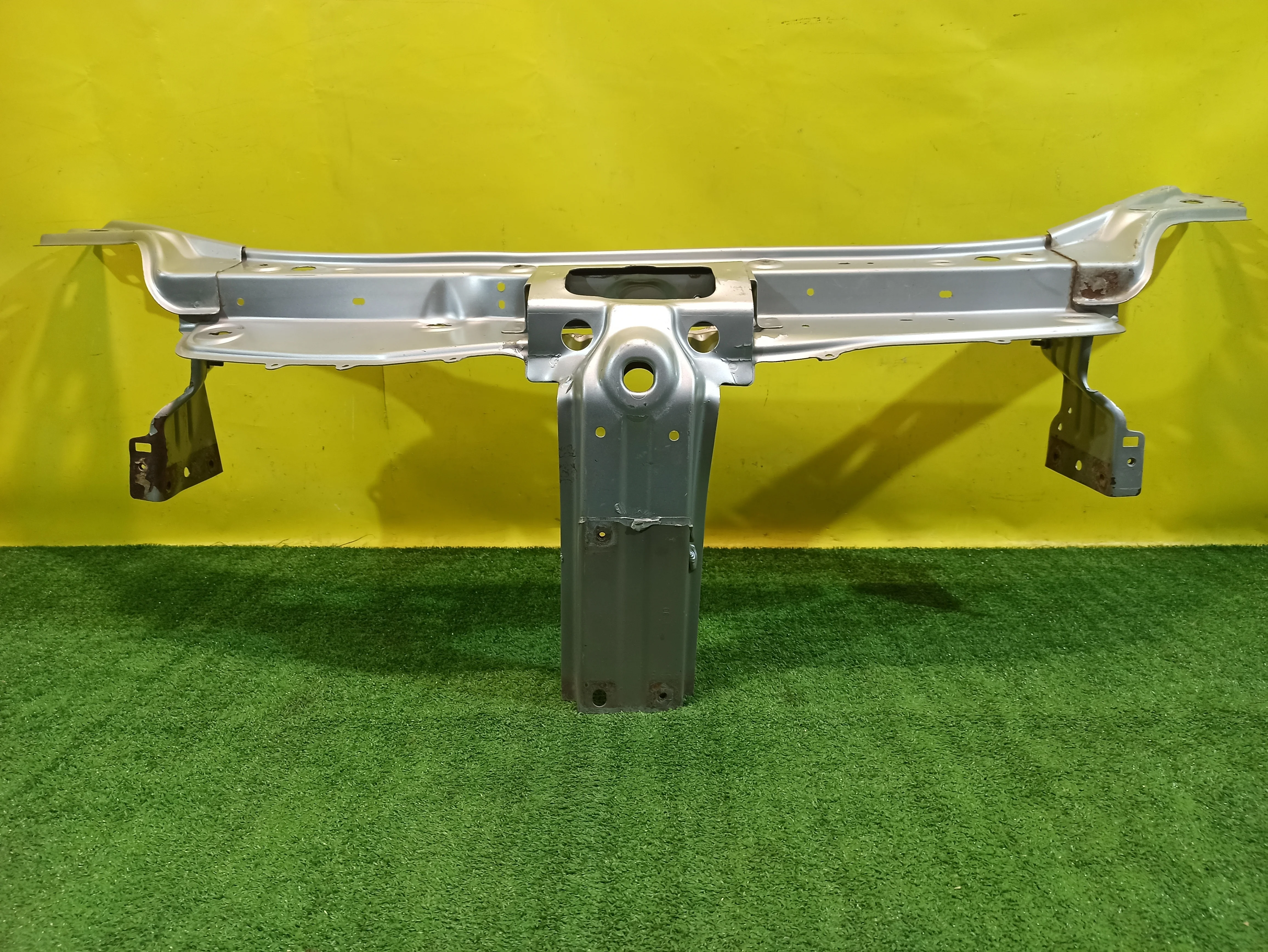 Панель передняя  Renault Logan II 2014 625124272R 32382