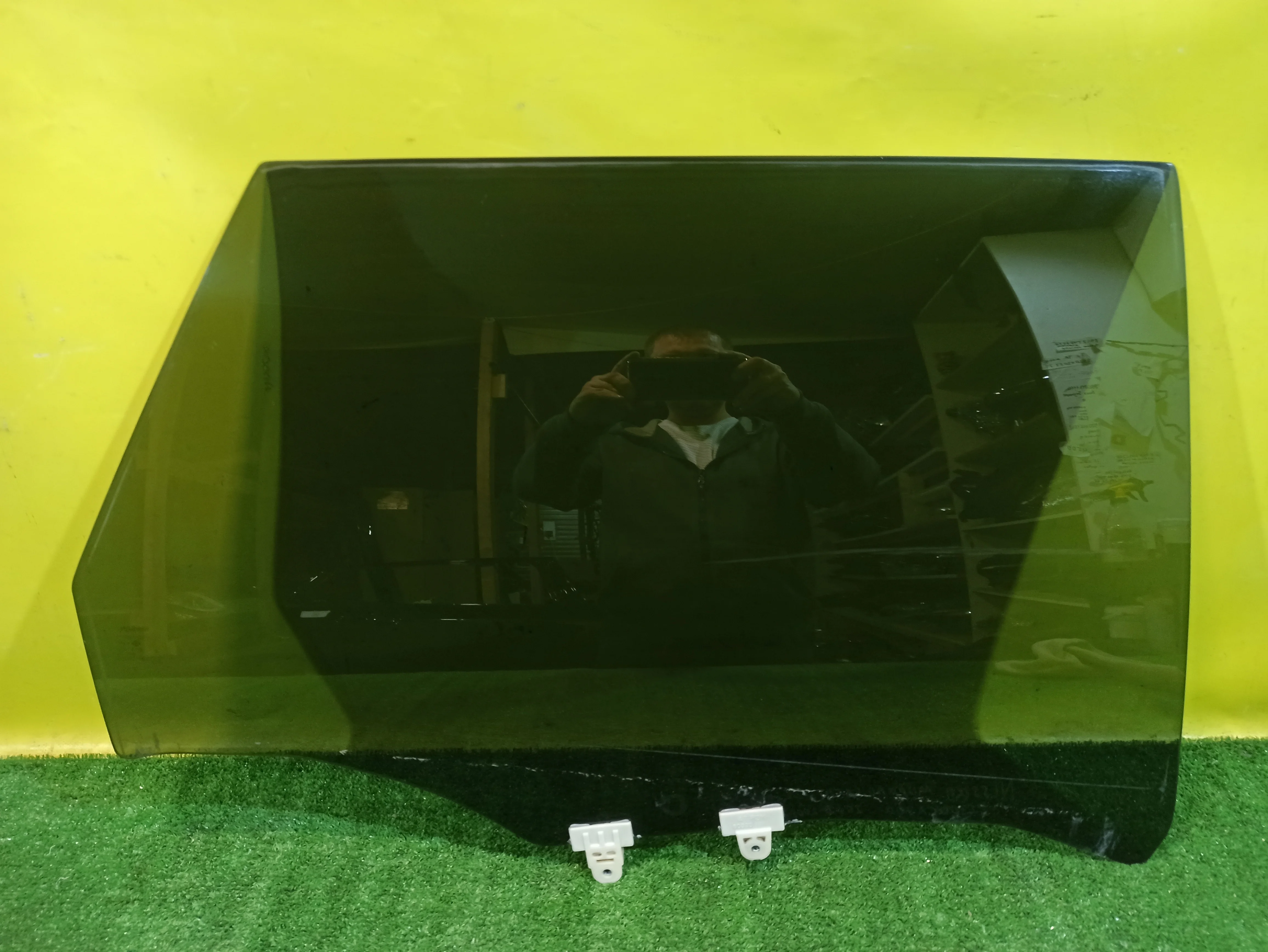 Стекло двери задней правой  Nissan Murano (Z50) 2002 82300CA000 32585