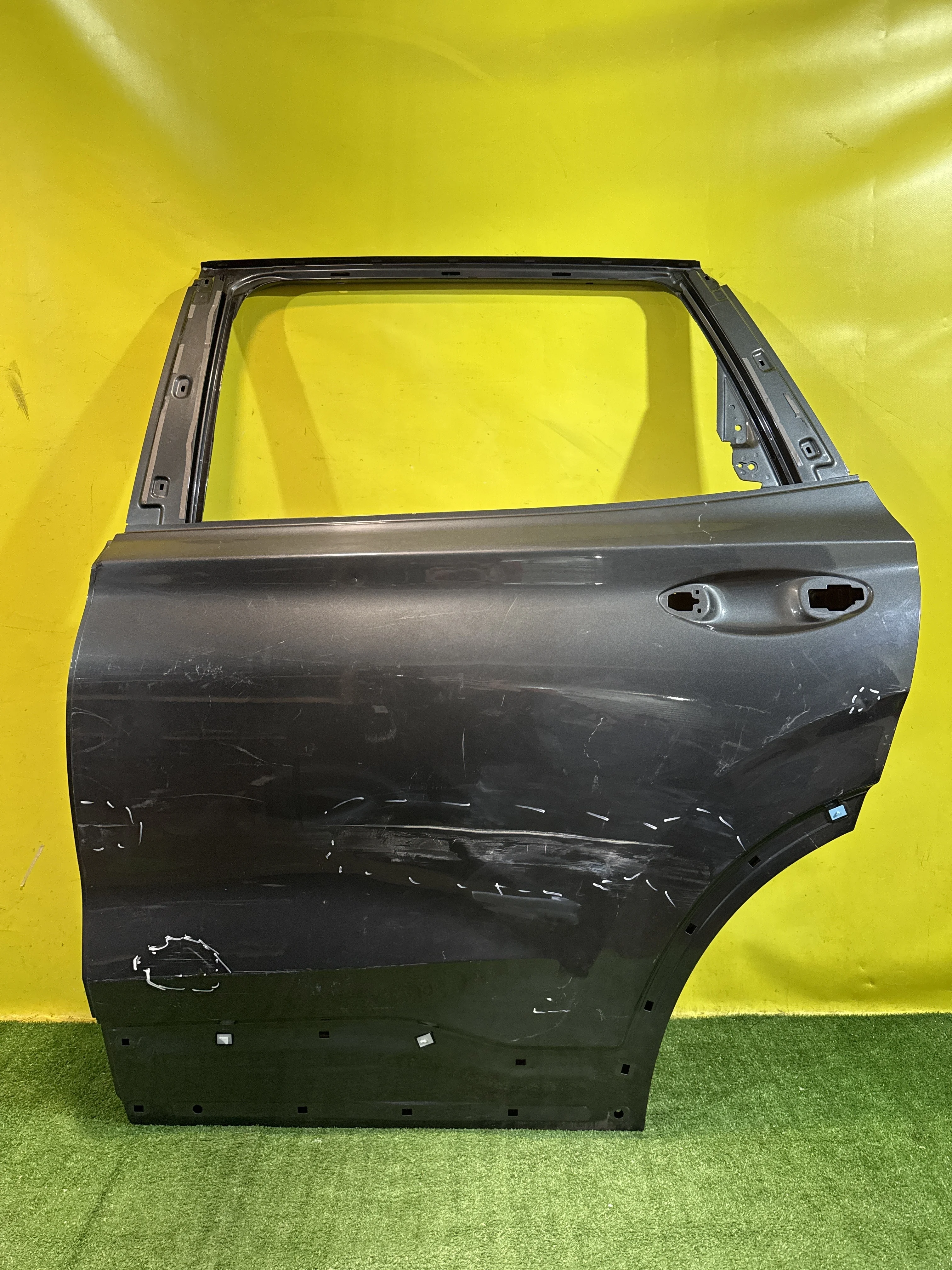 Дверь задняя левая  Hyundai Santa Fe (TM) 2018 77003S1010 33781