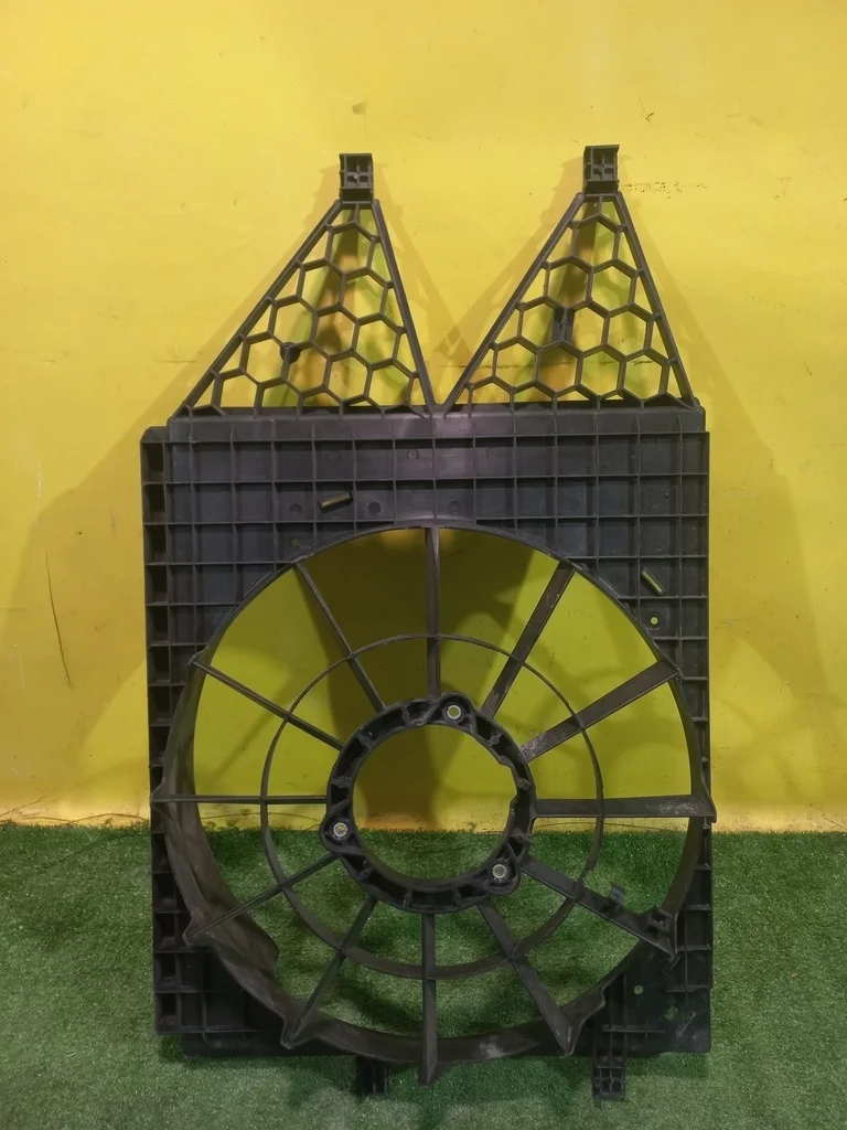 Диффузор вентилятора  Volkswagen  Polo (Sed Rus) 2020 6R0121207 35014