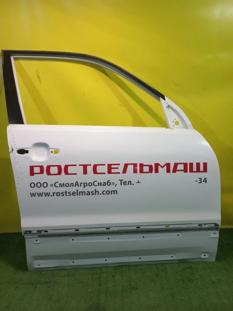 Дверь передняя правая  Suzuki Grand Vitara 2006  6800165843 35513