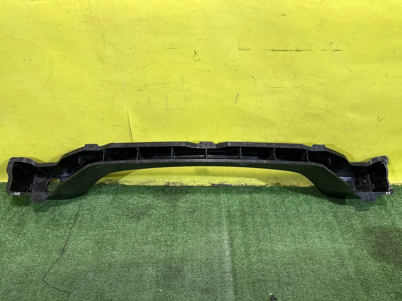 Усилитель заднего бампера  Hyundai Santa Fe (TM) 2018 86631S1020 40110