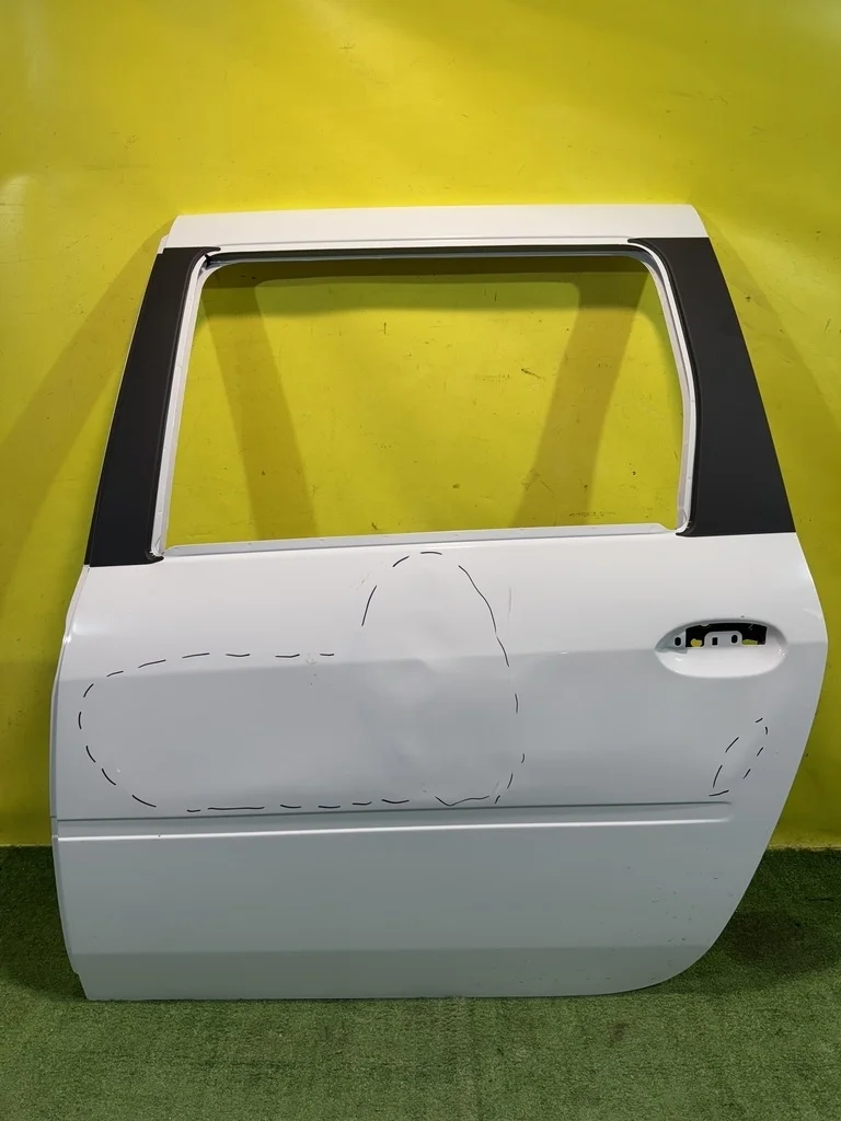 Дверь задняя левая  Lada Largus 2012- 821017307R 40157