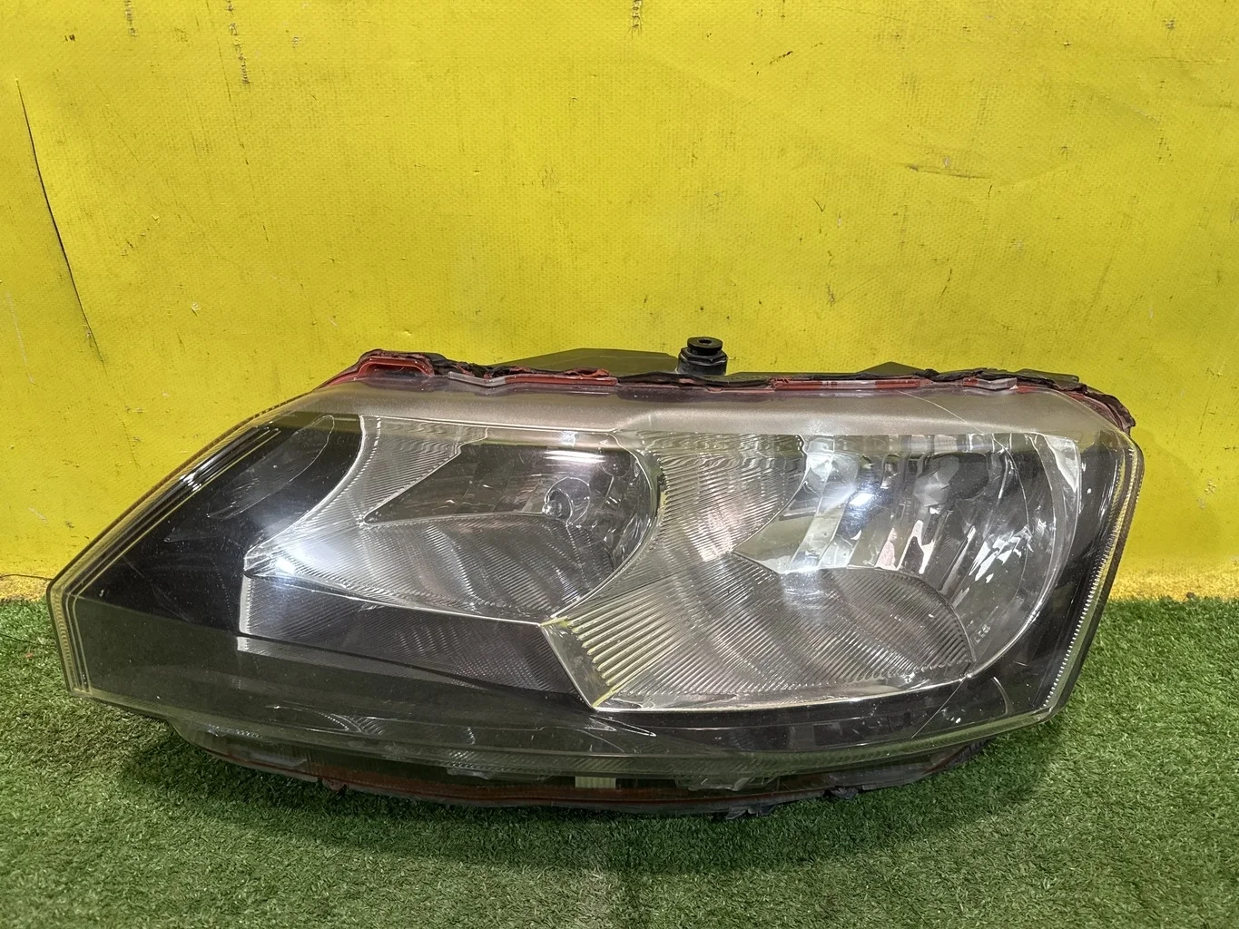 Фара левая  Skoda  Rapid 2013 5JB941015 40281